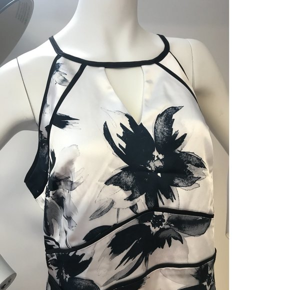 NWT Le Chateau 2X White Black Grey Bodycon Formal cocktail dress stretchy satin - Picture 3 of 4